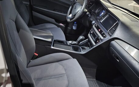 Hyundai Sonata VII, 2018 год, 1 600 000 рублей, 5 фотография