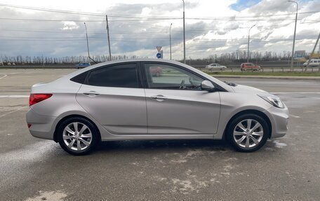 Hyundai Solaris II рестайлинг, 2011 год, 795 000 рублей, 5 фотография