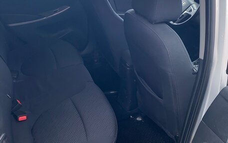 Hyundai Solaris II рестайлинг, 2011 год, 795 000 рублей, 8 фотография