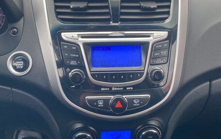 Hyundai Solaris II рестайлинг, 2011 год, 795 000 рублей, 11 фотография