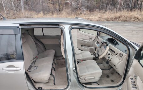 Toyota Raum II, 2003 год, 450 000 рублей, 12 фотография