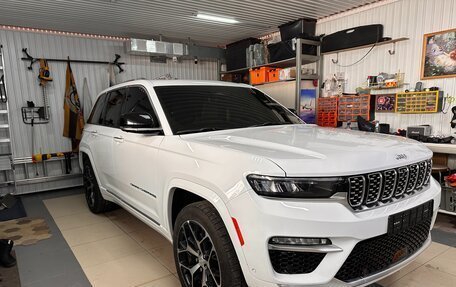 Jeep Grand Cherokee, 2022 год, 6 990 000 рублей, 2 фотография