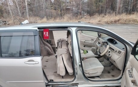 Toyota Raum II, 2003 год, 450 000 рублей, 8 фотография