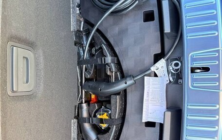 Porsche Cayenne III, 2026 год, 19 000 000 рублей, 26 фотография