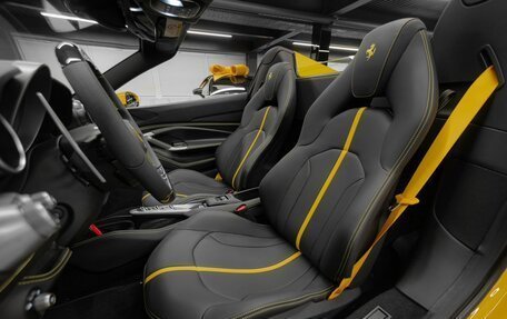 Ferrari F8, 2023 год, 36 700 000 рублей, 12 фотография