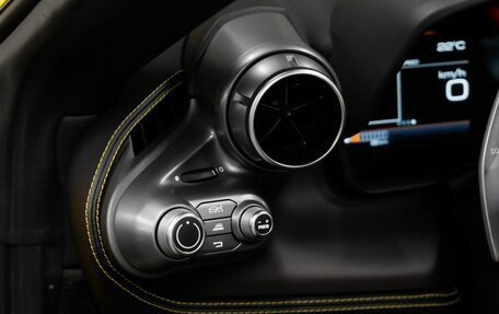 Ferrari F8, 2023 год, 36 700 000 рублей, 15 фотография