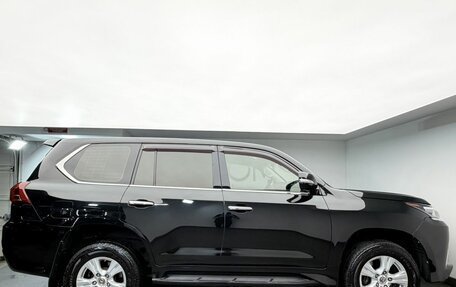 Lexus LX III, 2016 год, 7 875 000 рублей, 5 фотография