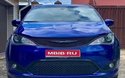 Chrysler Pacifica (RU), 2019 год, 3 550 000 рублей, 1 фотография