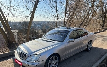 Mercedes-Benz S-Класс, 2001 год, 750 000 рублей, 1 фотография