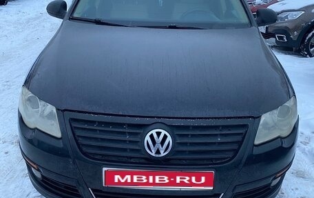 Volkswagen Passat B6, 2005 год, 600 000 рублей, 1 фотография