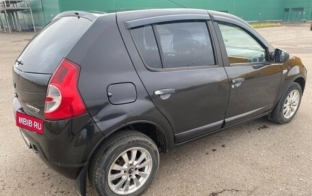 Renault Sandero I, 2010 год, 400 000 рублей, 4 фотография