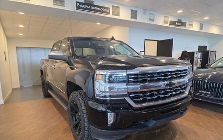 Chevrolet Silverado, 2018 год, 3 390 000 рублей, 5 фотография