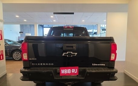 Chevrolet Silverado, 2018 год, 3 390 000 рублей, 3 фотография