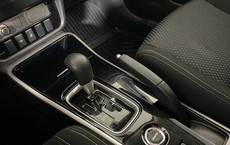 Mitsubishi Outlander III рестайлинг 3, 2017 год, 1 897 000 рублей, 15 фотография