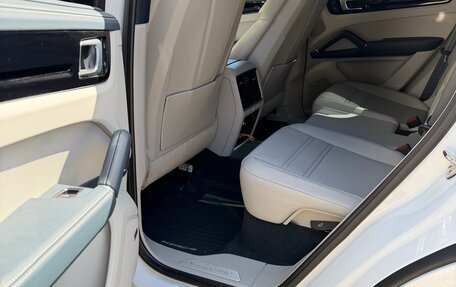 Porsche Cayenne III, 2022 год, 10 750 000 рублей, 18 фотография