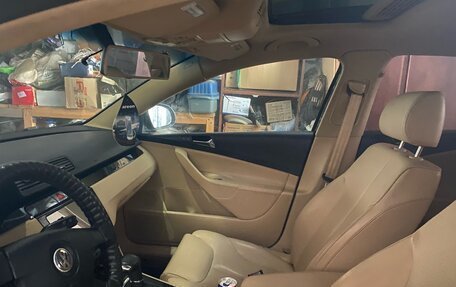 Volkswagen Passat B6, 2005 год, 600 000 рублей, 5 фотография