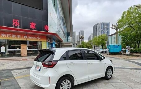 Honda Fit, 2023 год, 1 110 000 рублей, 4 фотография