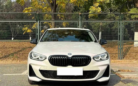 BMW 1 серия, 2023 год, 1 698 186 рублей, 8 фотография