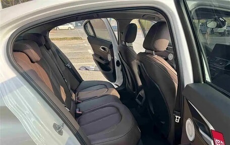 BMW 1 серия, 2023 год, 1 698 186 рублей, 16 фотография