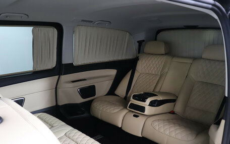 Mercedes-Benz V-Класс, 2021 год, 7 000 000 рублей, 10 фотография