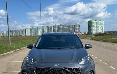 KIA Sportage IV рестайлинг, 2020 год, 2 369 000 рублей, 1 фотография
