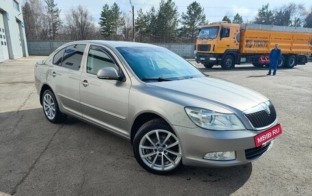 Skoda Octavia, 2011 год, 960 000 рублей, 2 фотография