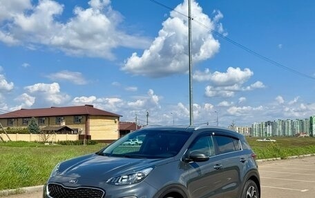 KIA Sportage IV рестайлинг, 2020 год, 2 369 000 рублей, 3 фотография