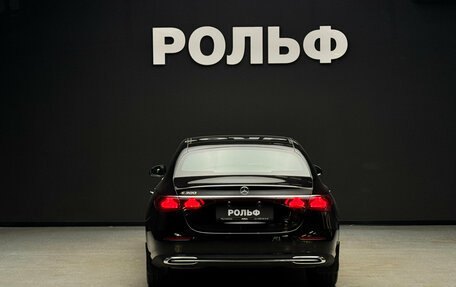 Mercedes-Benz E-Класс, 2024 год, 7 300 000 рублей, 4 фотография