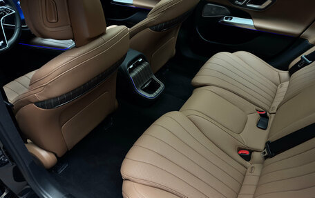 Mercedes-Benz E-Класс, 2024 год, 7 300 000 рублей, 23 фотография