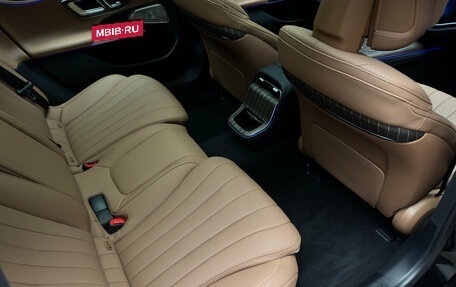 Mercedes-Benz E-Класс, 2024 год, 7 300 000 рублей, 24 фотография