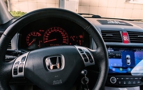 Honda Accord VII рестайлинг, 2003 год, 750 000 рублей, 8 фотография