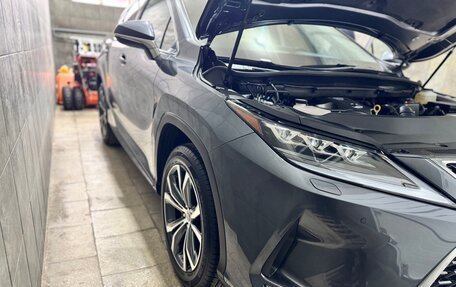 Lexus RX IV рестайлинг, 2021 год, 6 300 000 рублей, 16 фотография