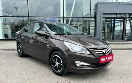 Hyundai Solaris II рестайлинг, 2016 год, 1 030 000 рублей, 3 фотография