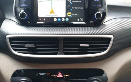 Hyundai Tucson III, 2020 год, 2 300 000 рублей, 5 фотография