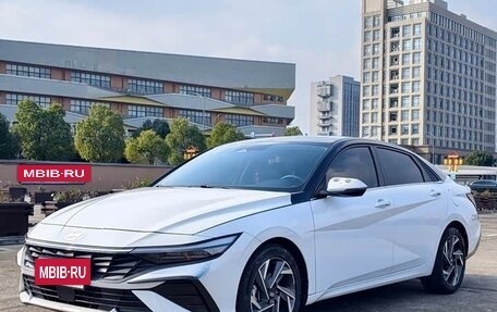 Hyundai Elantra, 2022 год, 1 530 000 рублей, 2 фотография