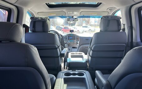Hyundai Grand Starex Grand Starex I рестайлинг 2, 2008 год, 1 150 000 рублей, 12 фотография