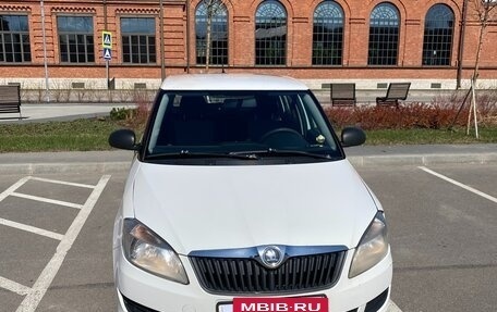 Skoda Fabia II, 2013 год, 530 000 рублей, 3 фотография