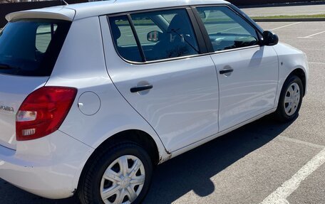 Skoda Fabia II, 2013 год, 530 000 рублей, 5 фотография