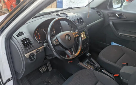 Skoda Yeti I рестайлинг, 2014 год, 1 350 000 рублей, 7 фотография