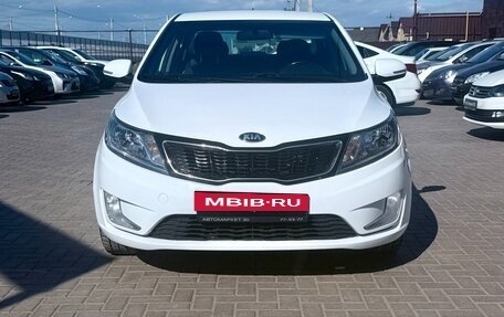 KIA Rio III рестайлинг, 2013 год, 1 089 990 рублей, 2 фотография