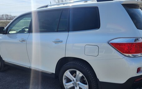 Toyota Highlander III, 2012 год, 2 450 000 рублей, 5 фотография