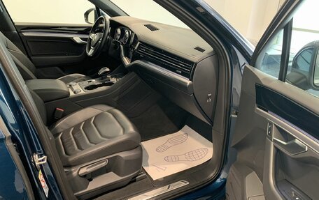 Volkswagen Touareg III, 2019 год, 4 049 000 рублей, 13 фотография