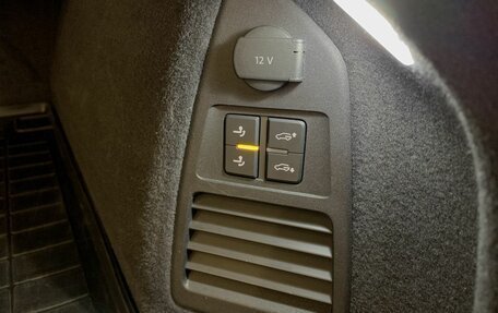 Volkswagen Touareg III, 2019 год, 4 049 000 рублей, 8 фотография