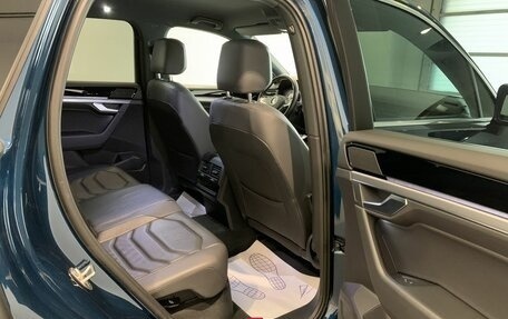 Volkswagen Touareg III, 2019 год, 4 049 000 рублей, 14 фотография