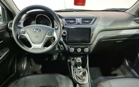 KIA Rio III рестайлинг, 2016 год, 1 076 000 рублей, 10 фотография