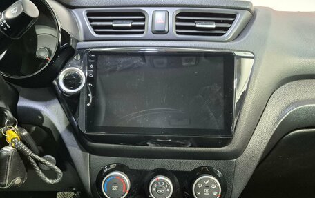 KIA Rio III рестайлинг, 2016 год, 1 076 000 рублей, 17 фотография