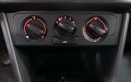 Volkswagen Polo VI (EU Market), 2016 год, 898 000 рублей, 3 фотография