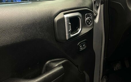 Jeep Wrangler, 2021 год, 4 150 000 рублей, 9 фотография