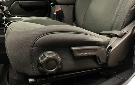 Jeep Wrangler, 2021 год, 4 150 000 рублей, 14 фотография