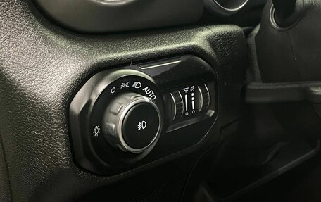 Jeep Wrangler, 2021 год, 4 150 000 рублей, 10 фотография